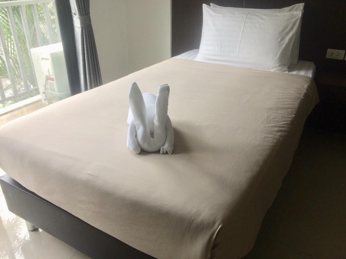 Hotel Trimm à Chanthaburi Extérieur photo