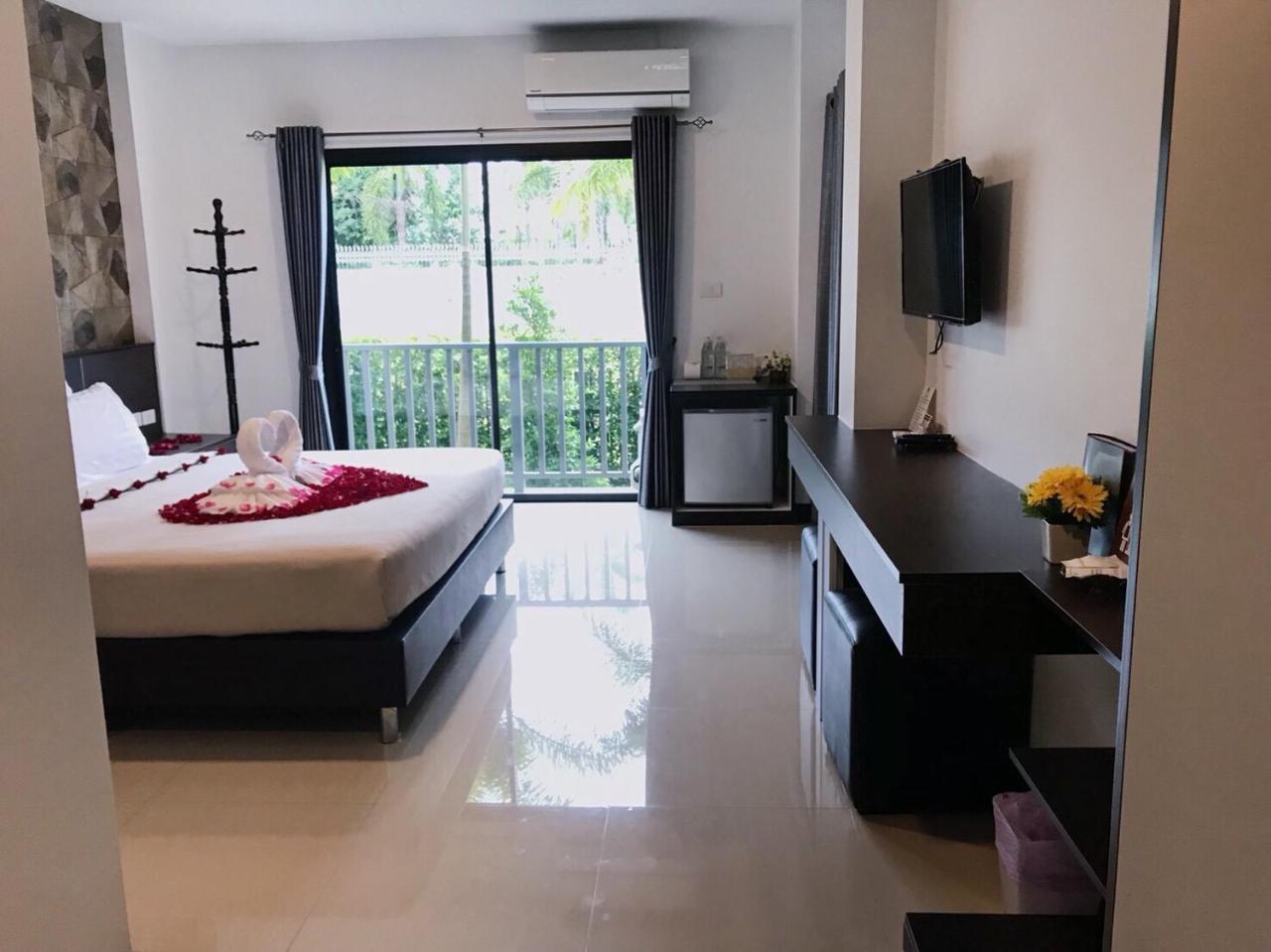 Hotel Trimm à Chanthaburi Extérieur photo