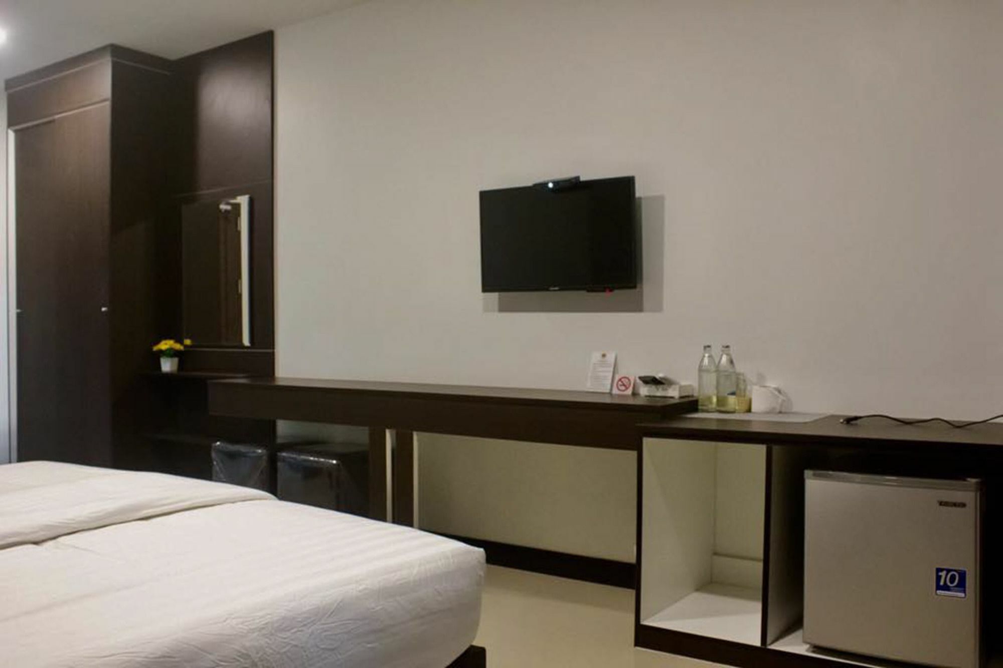 Hotel Trimm à Chanthaburi Extérieur photo