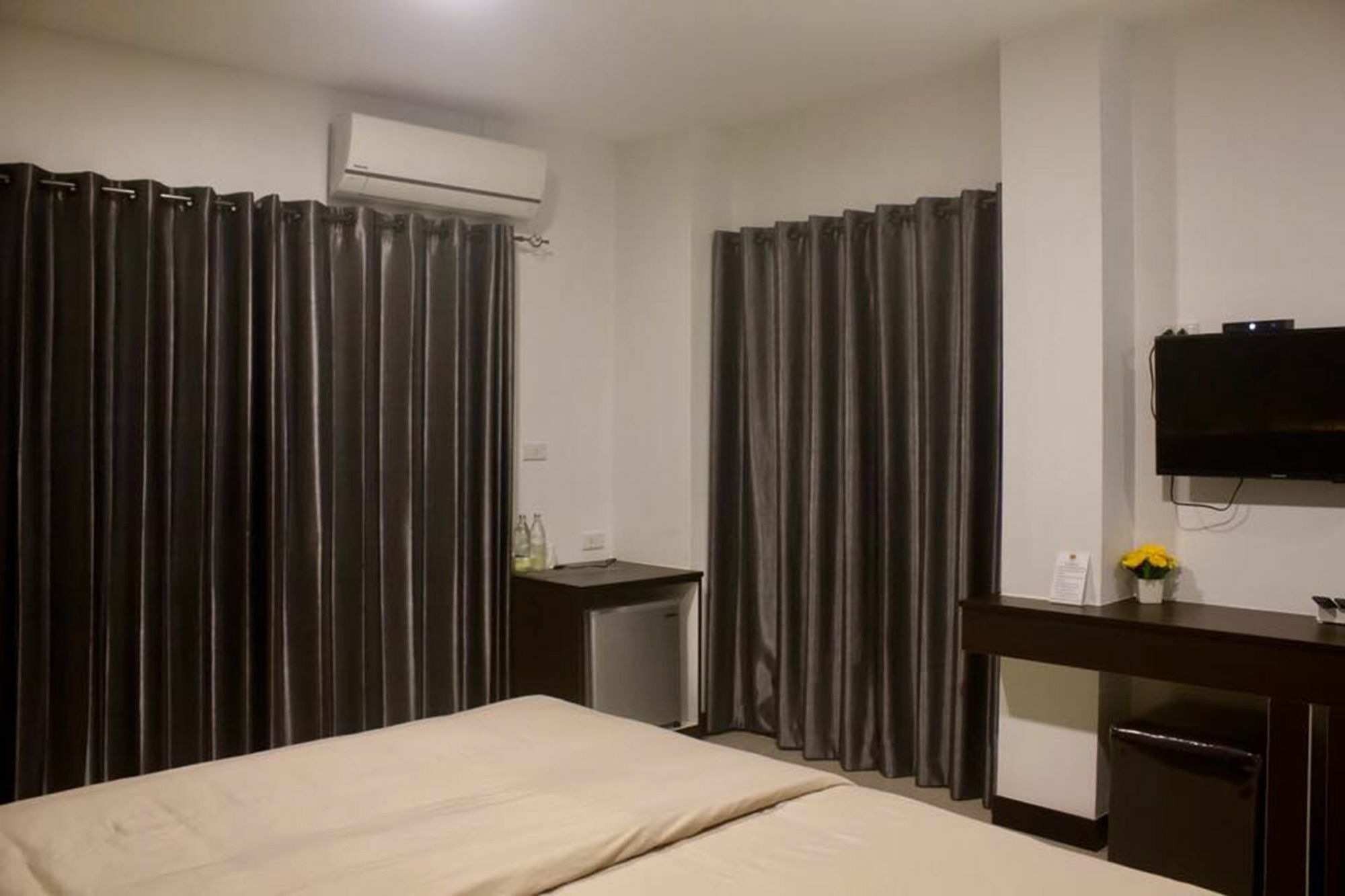 Hotel Trimm à Chanthaburi Extérieur photo