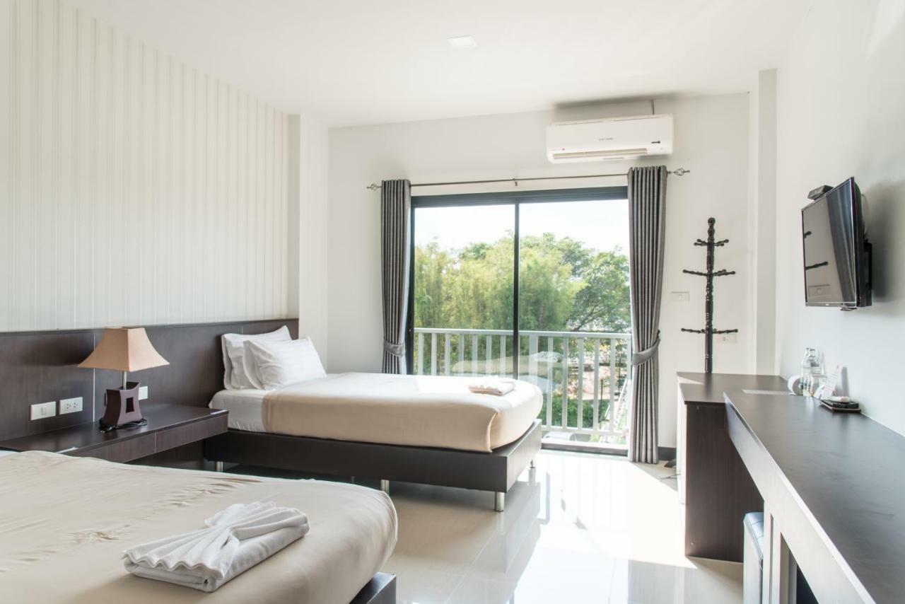 Hotel Trimm à Chanthaburi Extérieur photo