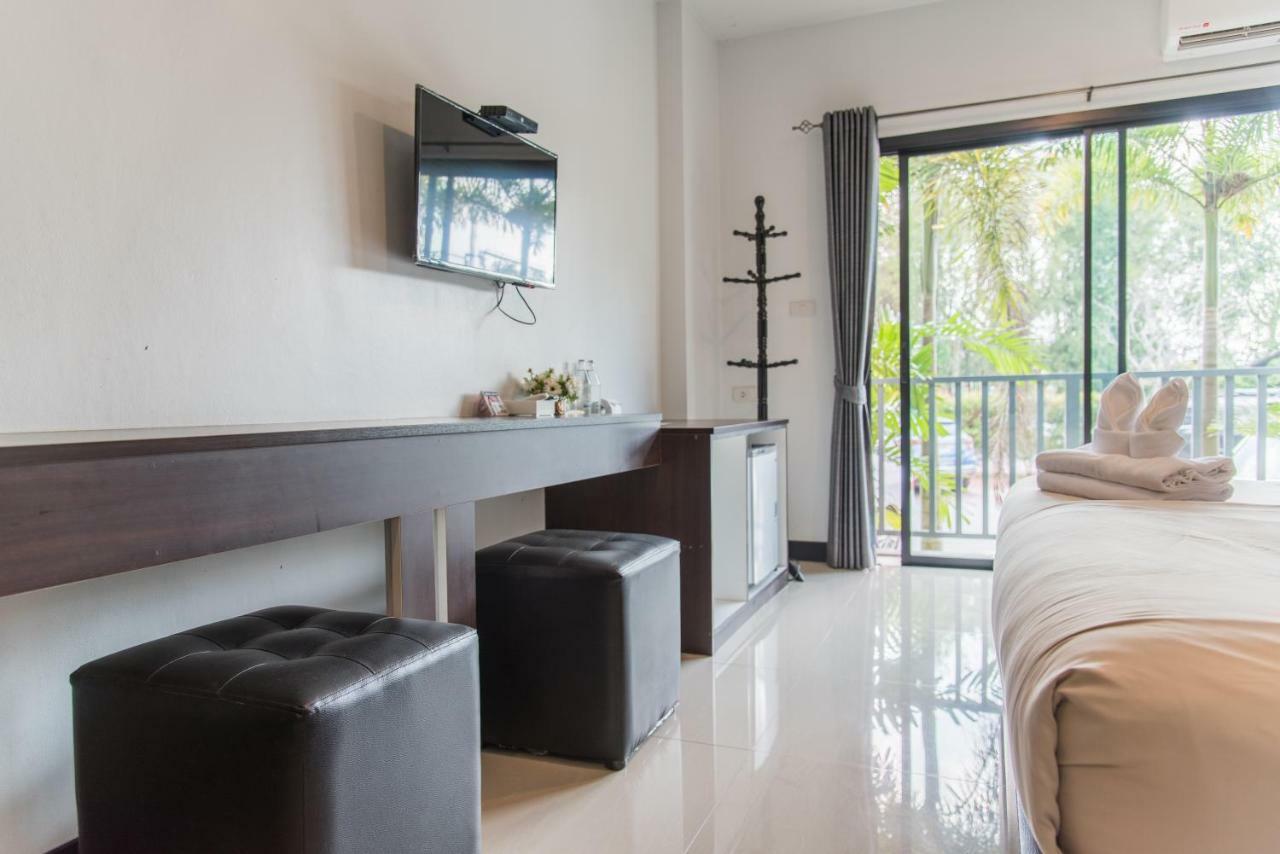 Hotel Trimm à Chanthaburi Extérieur photo